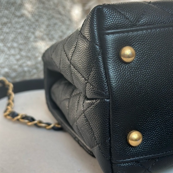 SOLD RARE Chanel Coco Top Handle Black Real Lizard Handle GHW Medium Bag - Picture 3 of 10